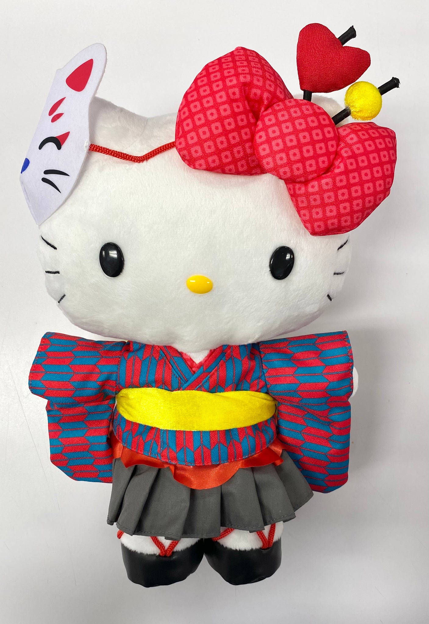 Hello Kitty Japan Girl Modern Kimono 10" Plush