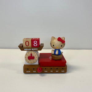 Hello Kitty Wooden Calendar with Music